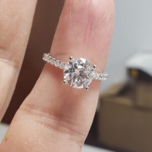 2.30 Carat D Si2 Diamond Ring in 18k White Gold